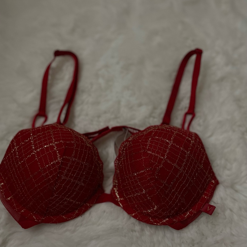 Victoria secret bombshell bra
